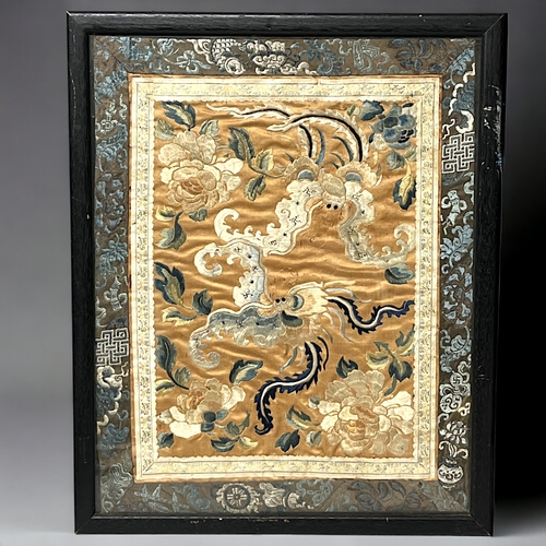 A CHINESE SILK EMBROIDERY PANEL. Qing