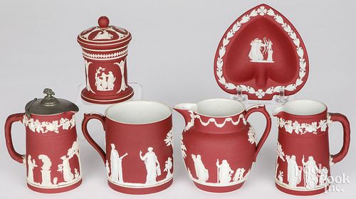 SIX PIECES OF WEDGWOOD CRIMSON