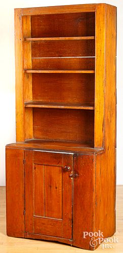 PINE ONE-PIECE STEPBACK CUPBOARDPine