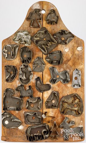 GROUP OF TIN COOKIE CUTTERS, 19TH