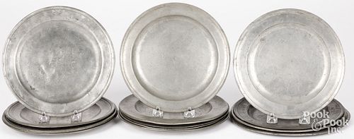 FOURTEEN PEWTER PLATES, 18TH/19THFourteen