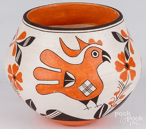 ANNE LEWIS ACOMA INDIAN POTTERY