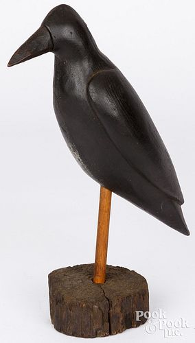 CARVED AND PAINTED CROW DECOYCarved