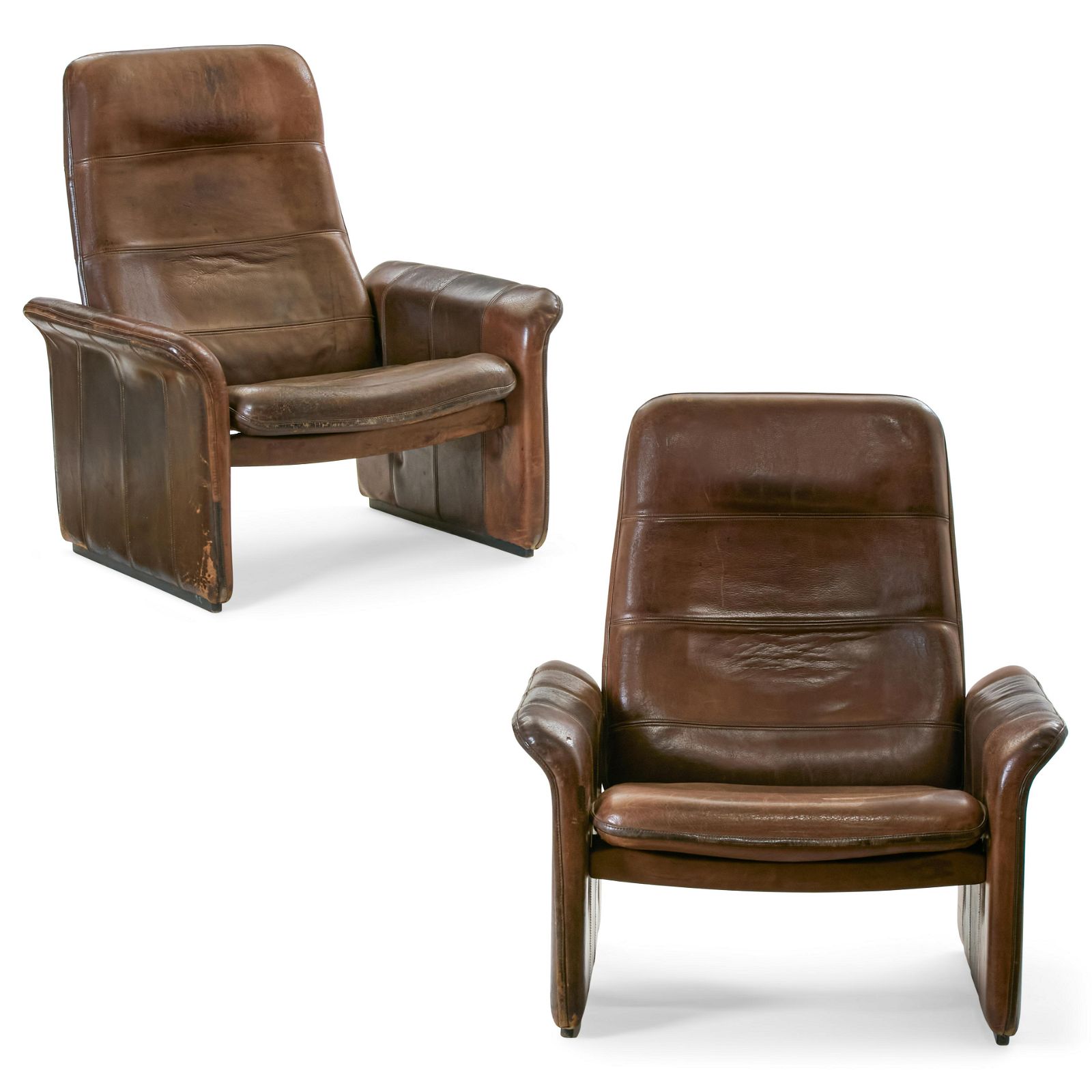 A PAIR OF DE SEDE BROWN LEATHER