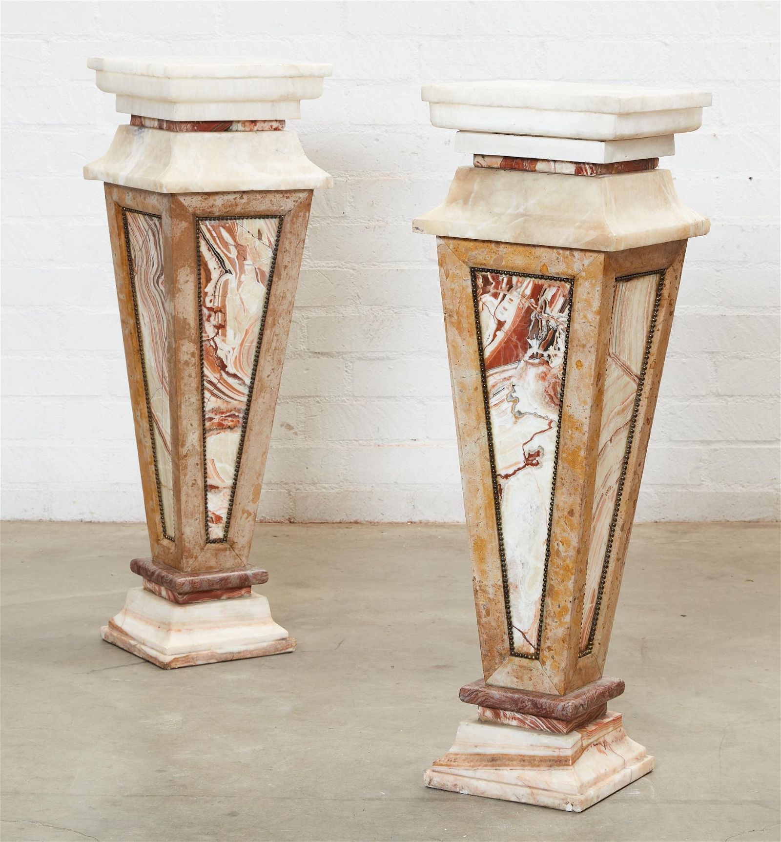 A PAIR OF ITALIAN MARBLE AND ONYX