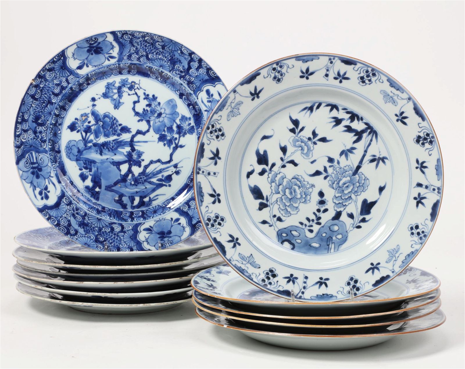 TWELVE CHINESE BLUE AND WHITE PORCELAIN