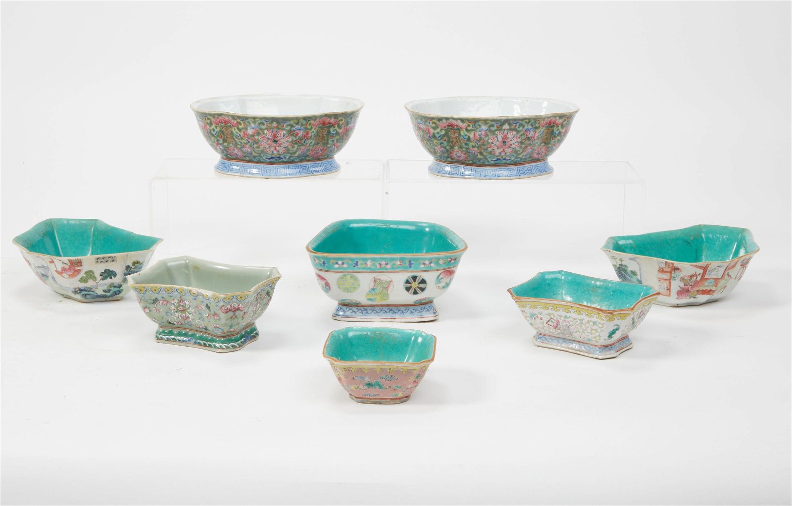 EIGHT CHINESE POLYCHROME ENAMELED