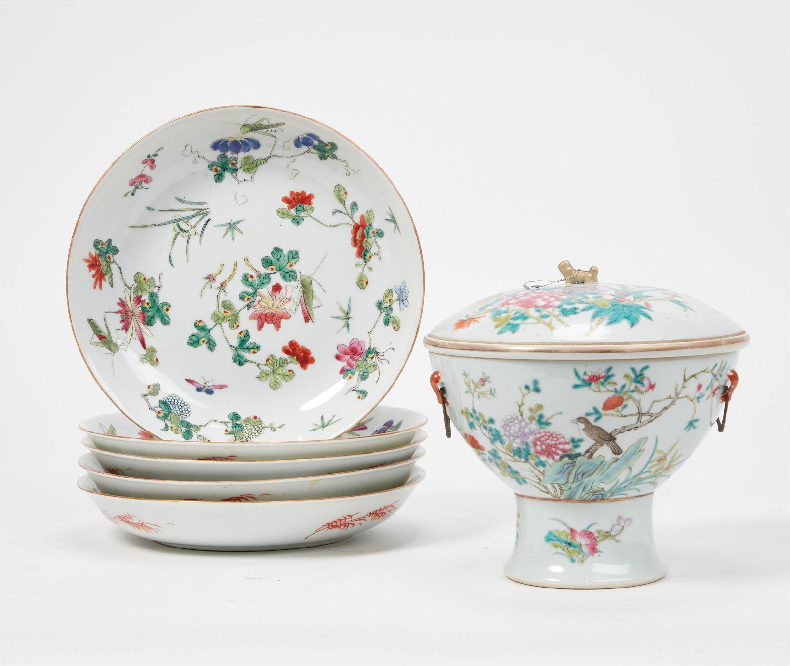 SIX CHINESE POLYCHROME PORCELAIN