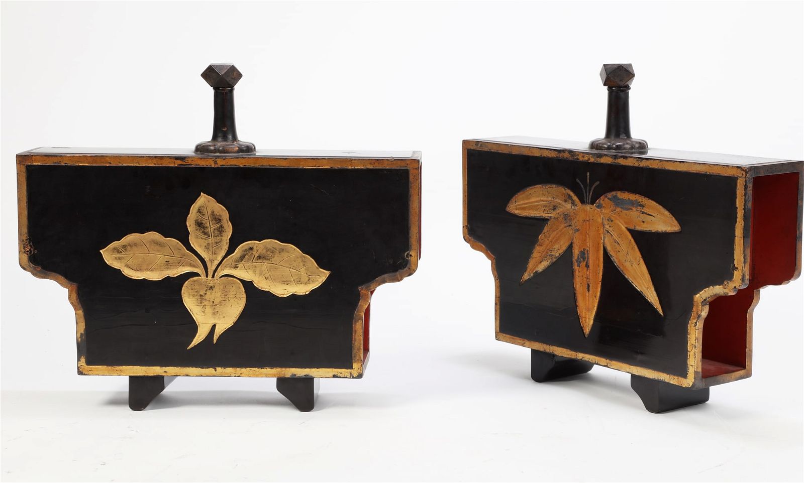 A PAIR OF LARGE JAPANESE LACQUERED