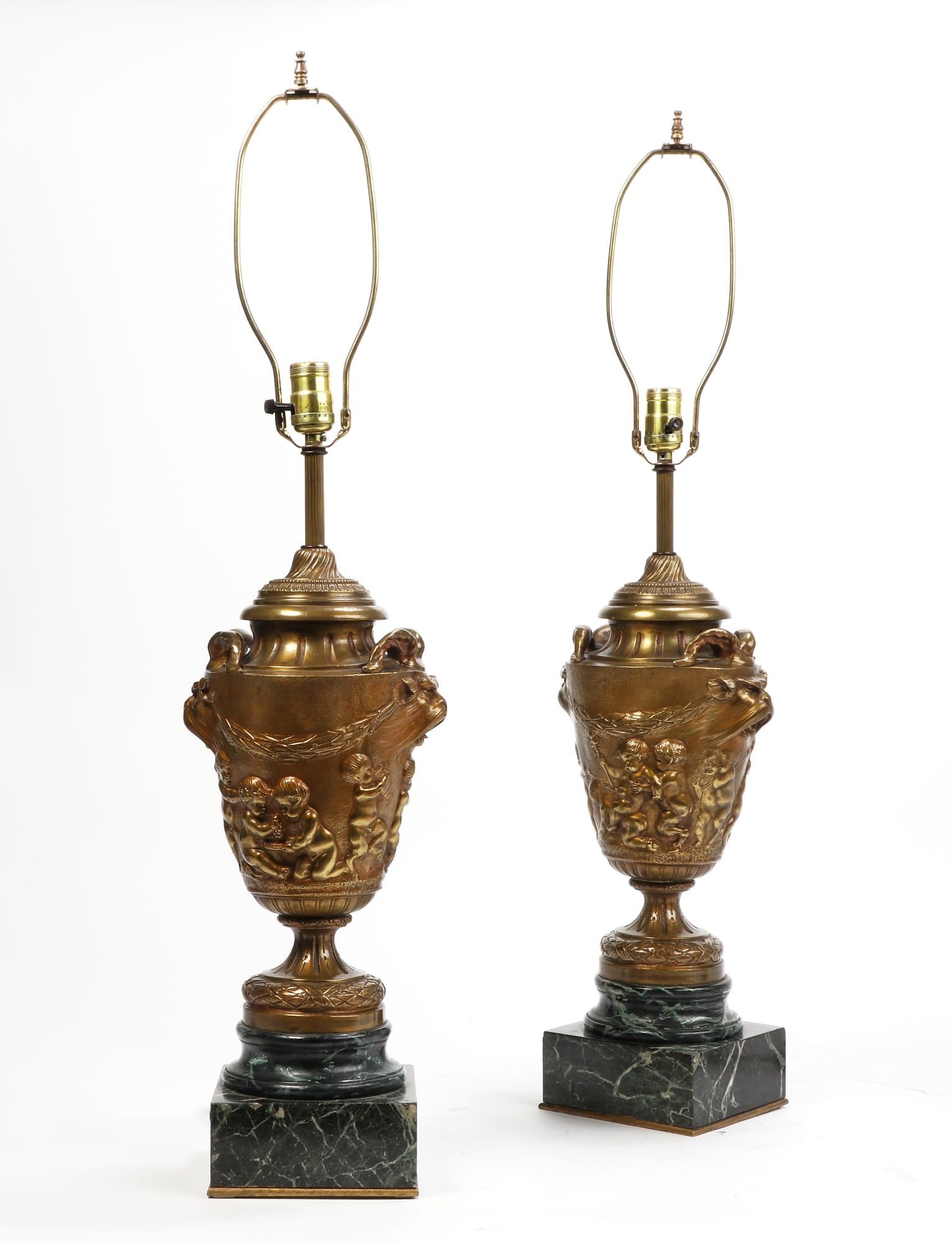 A PAIR OF NEOCLASSICAL STYLE  LAMPSA