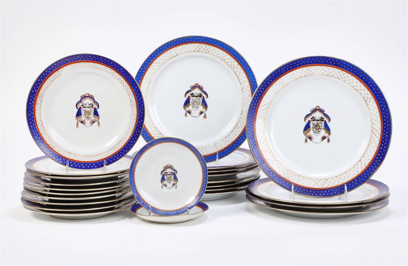 GROUP CHINESE ARMORIAL EXPORT PORCELAIN