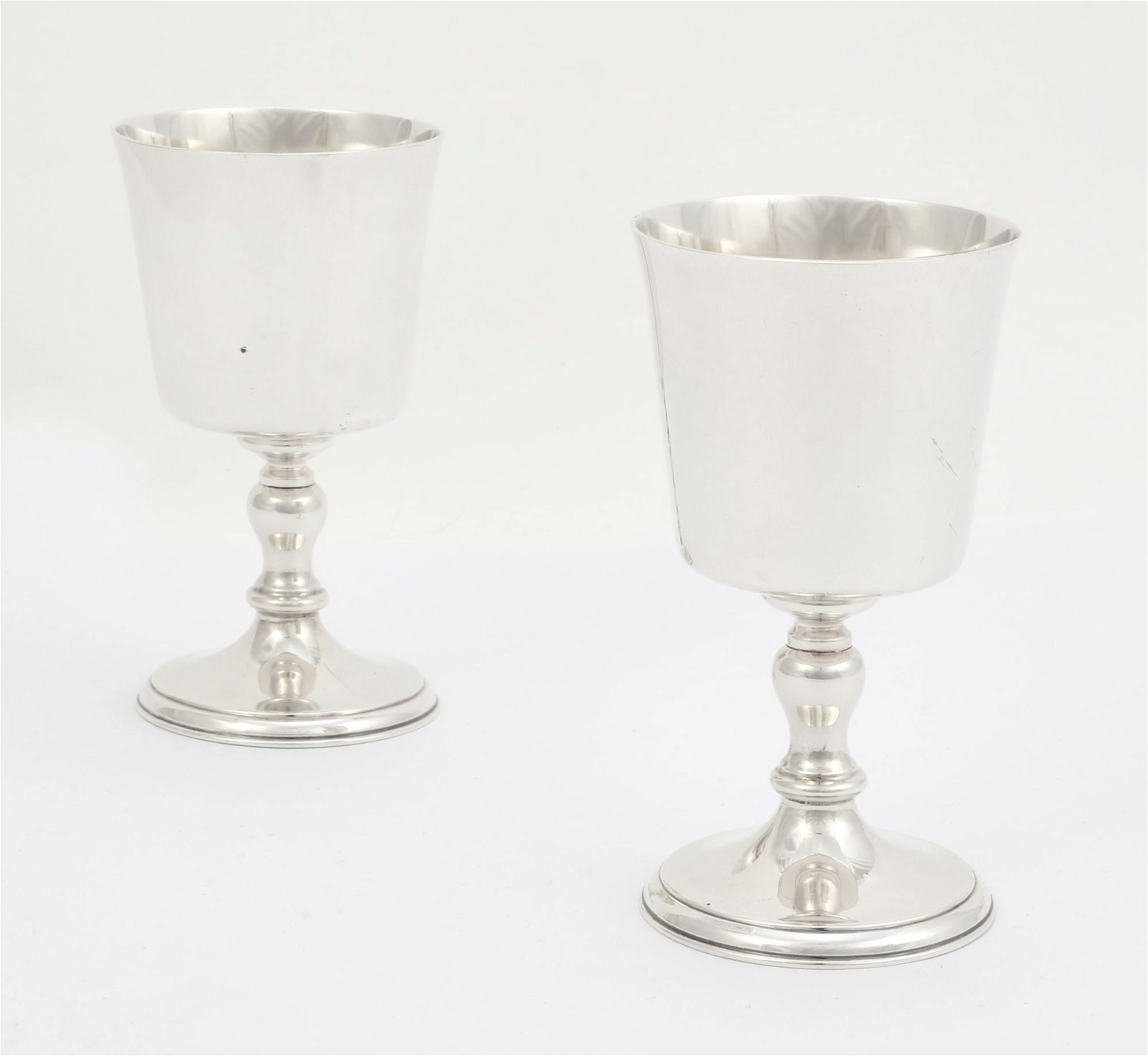 A PAIR OF ENGLISH STERLING SILVER