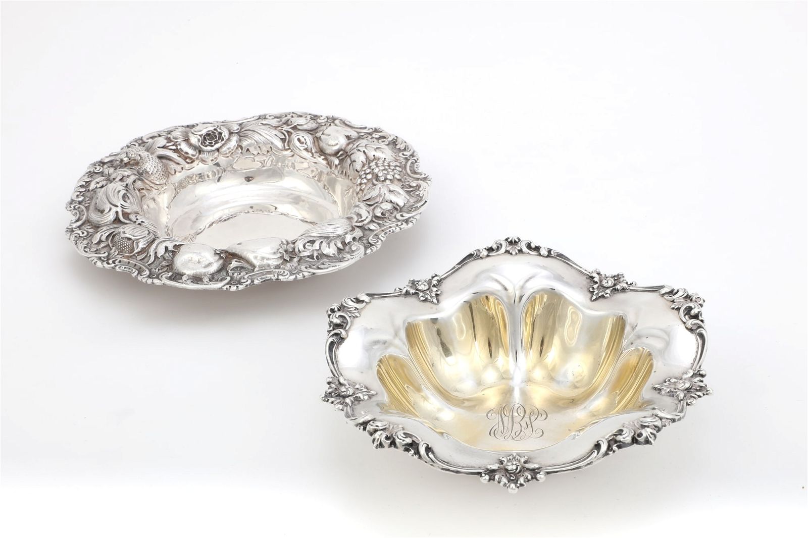 TWO AMERICAN STERLING SILVER BOWLSTwo