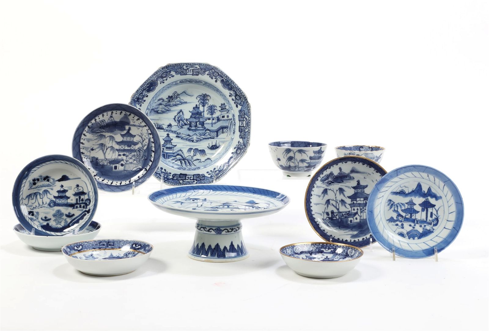 ELEVEN CHINESE EXPORT PORCELAIN