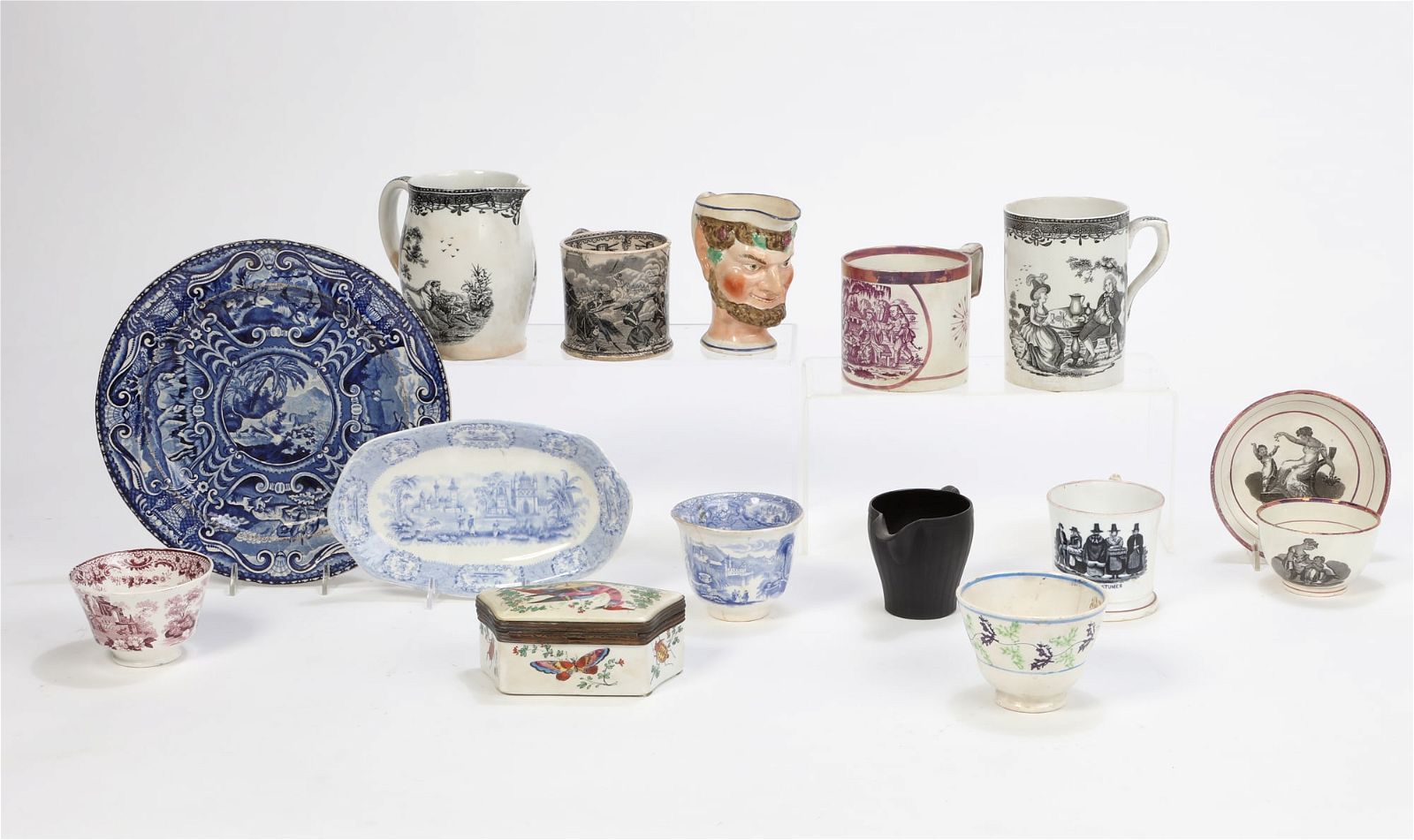 FIFTEEN ENGLISH PORCELAIN AND CERAMIC