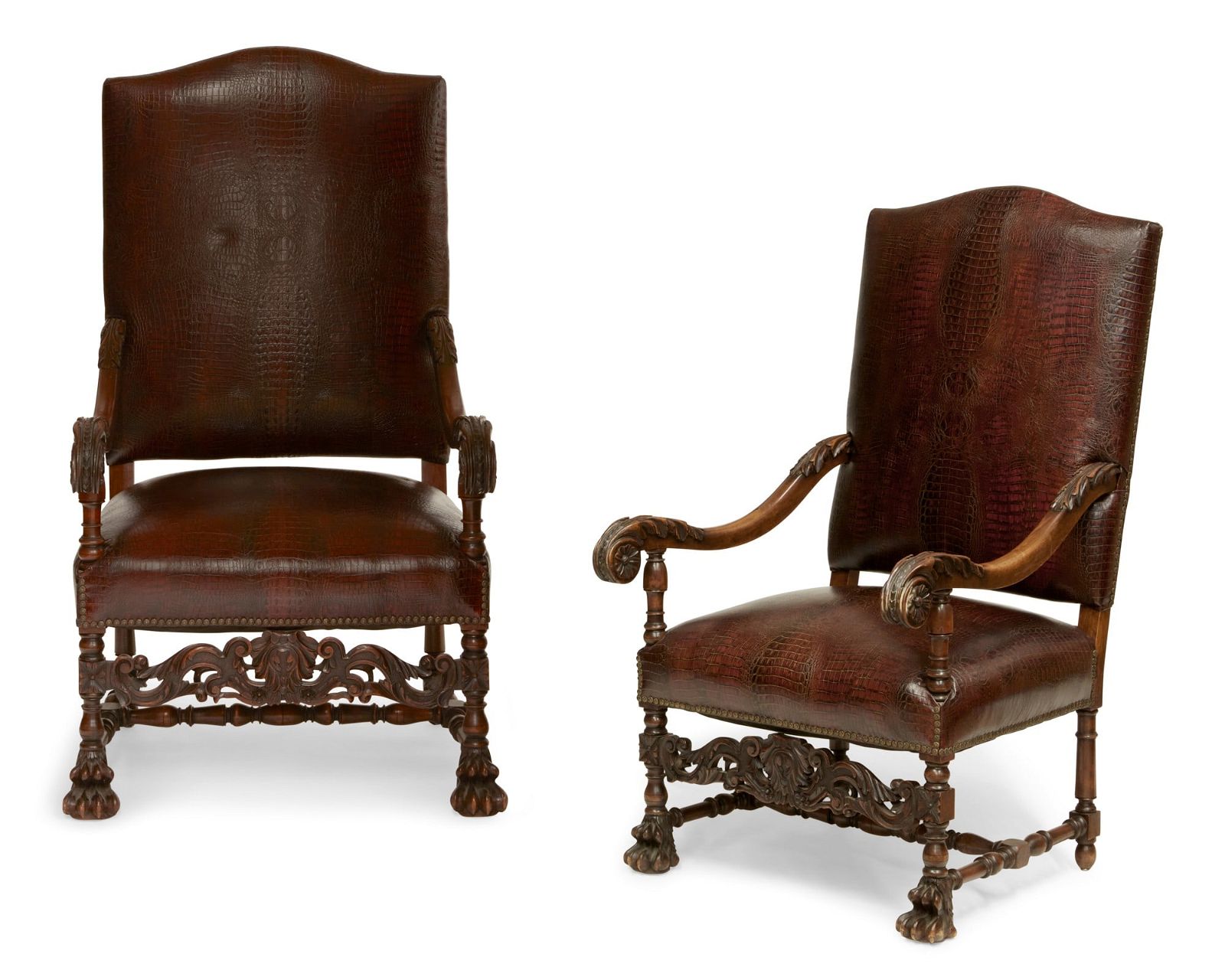 A PAIR OF BAROQUE STYLE WALNUT