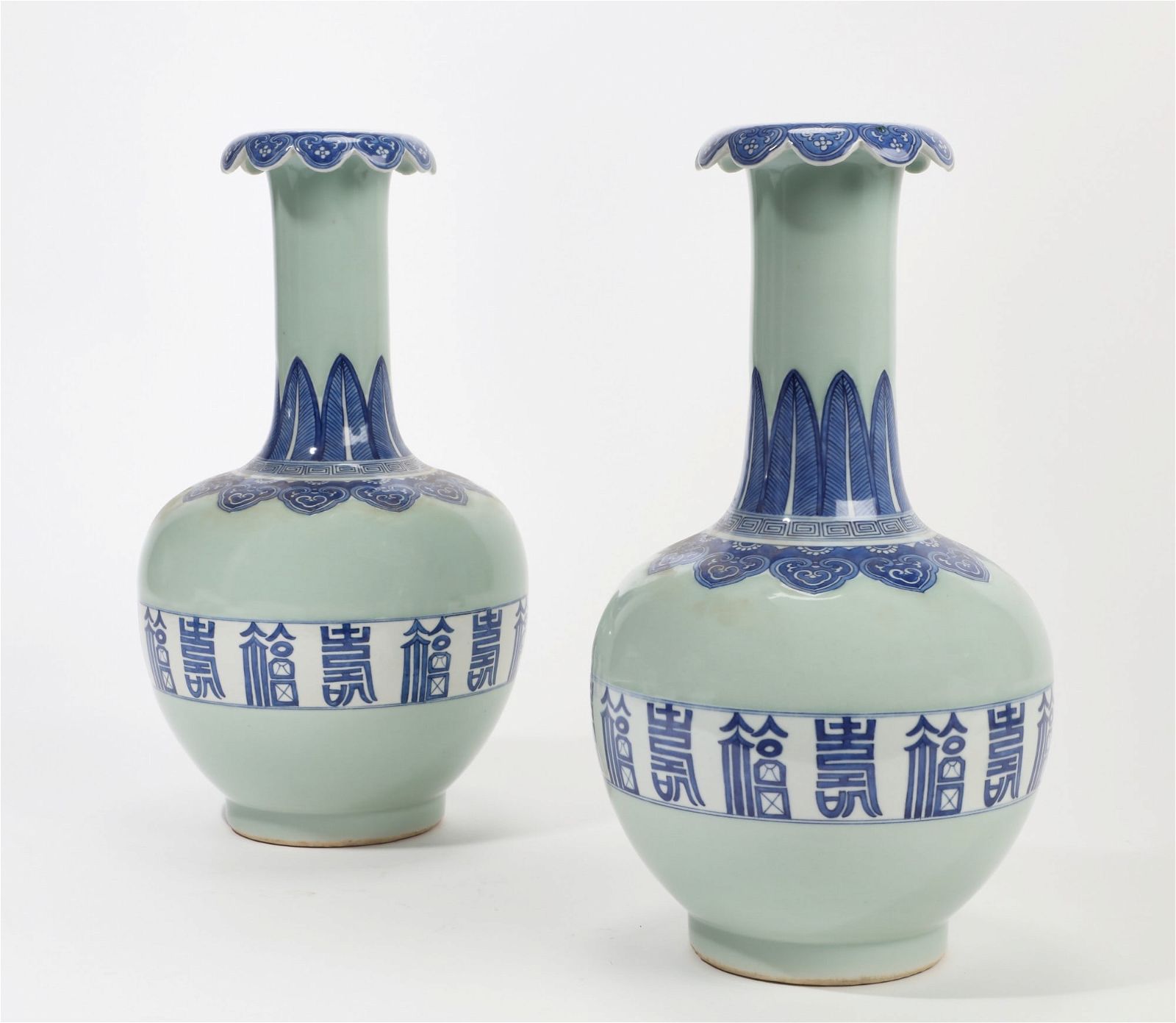 PAIR OF CHINESE CELADON AND BLUE