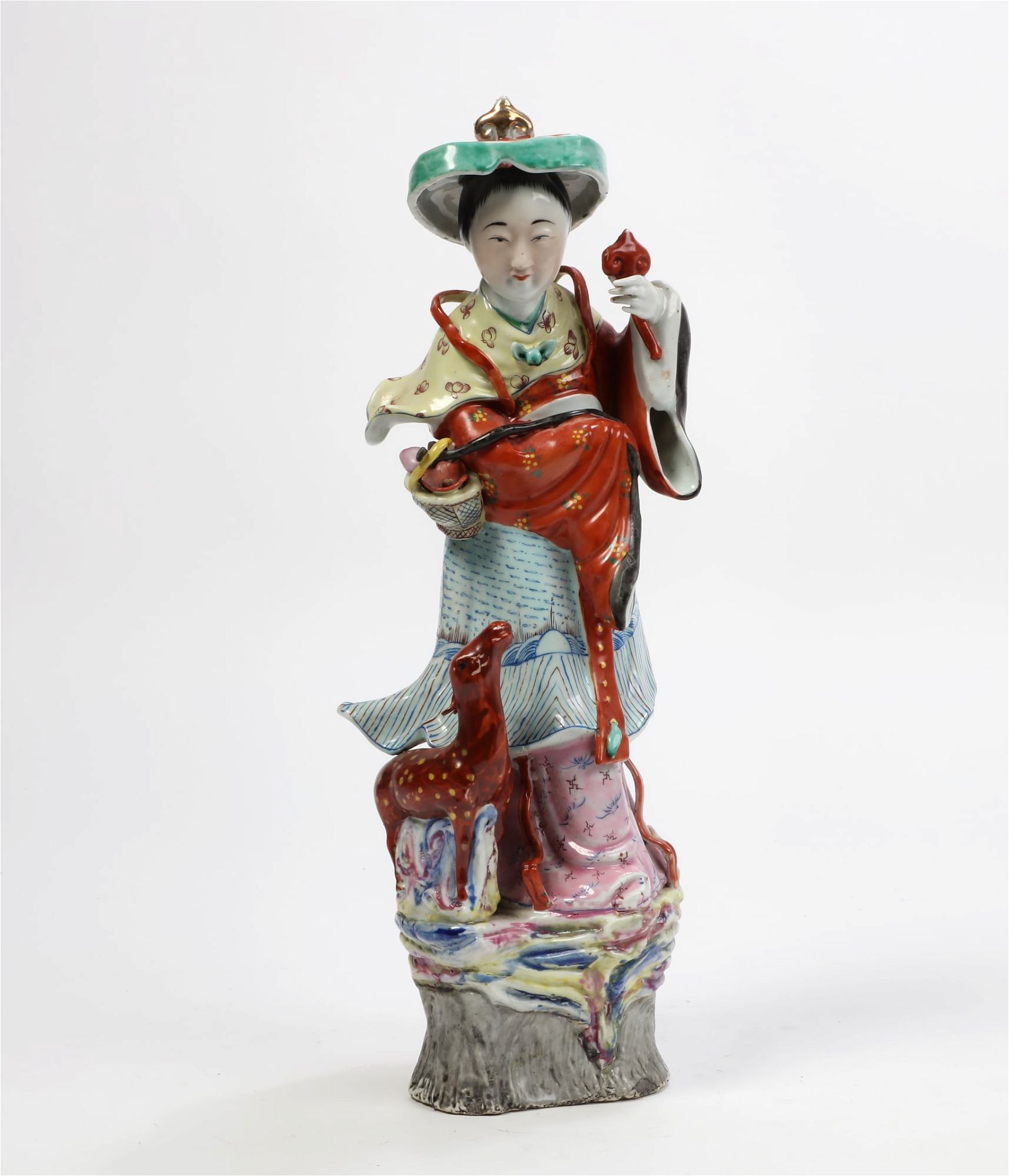 A CHINESE PORCELAIN MODEL OF A