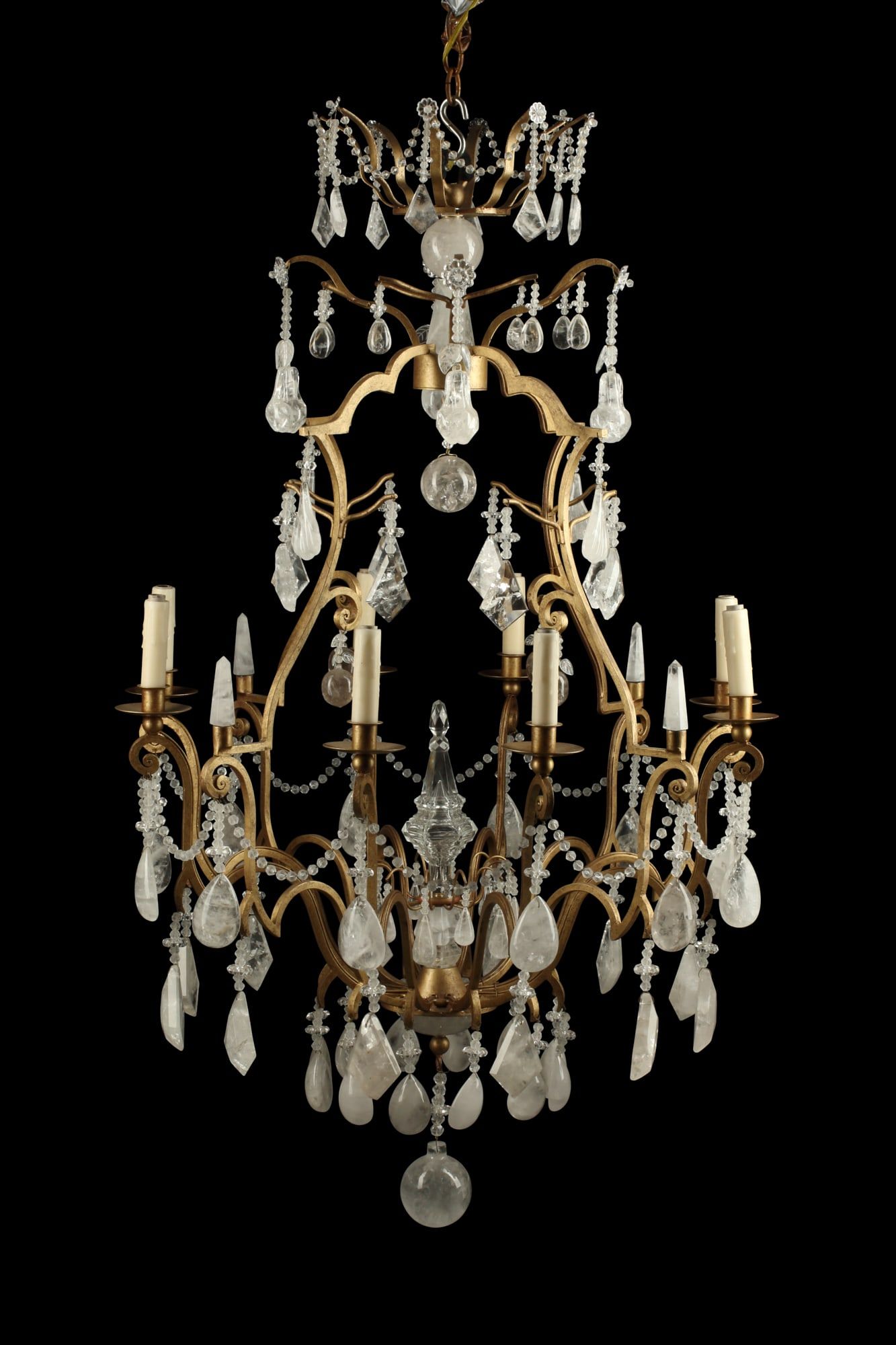 A LOUIS XV STYLE EIGHT LIGHT CHANDELIERA