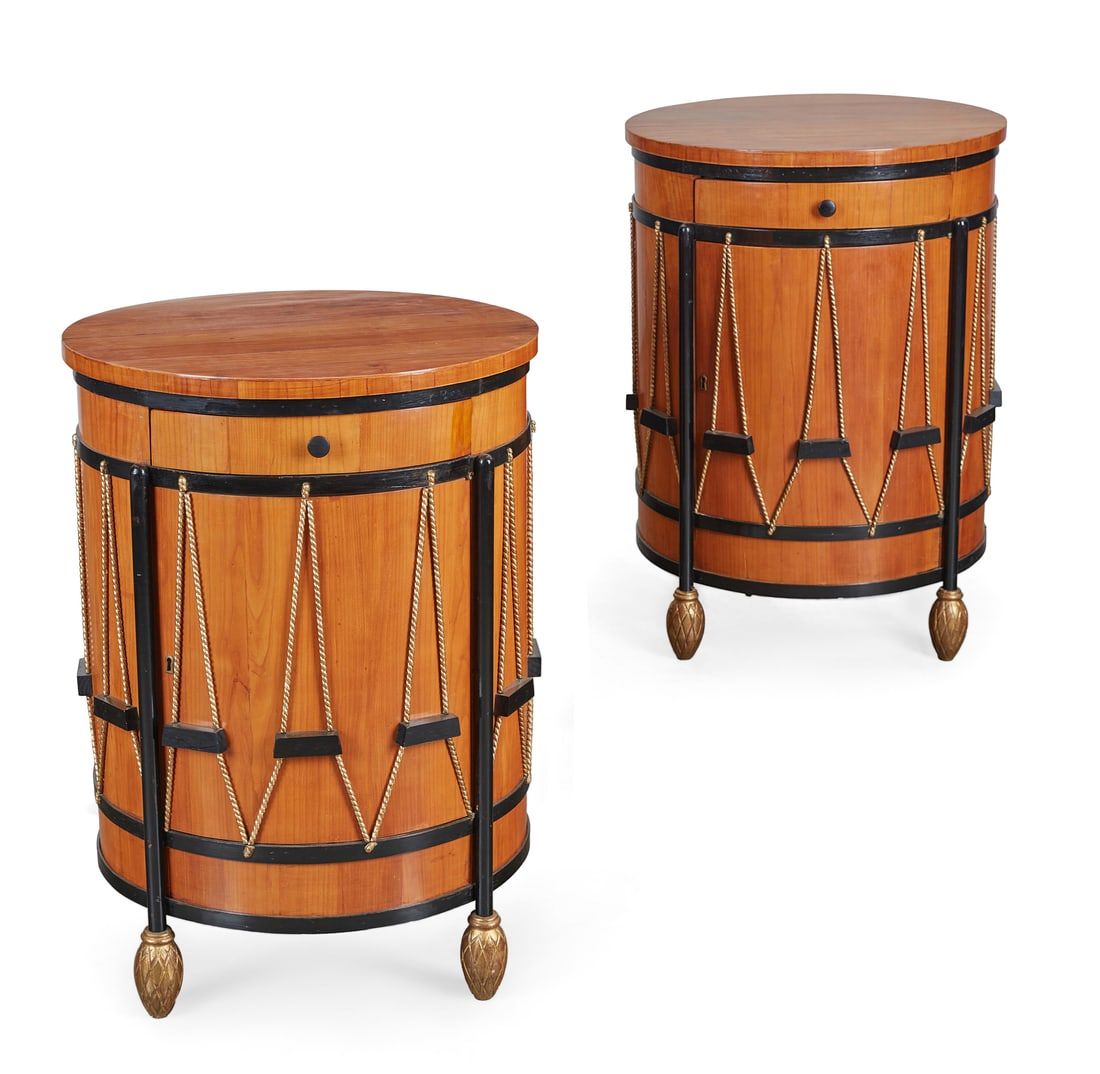 PAIR ITALIAN NEOCLASSICAL COMMODES,