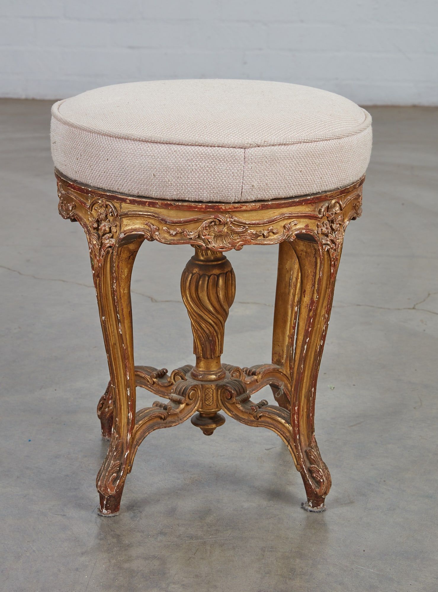 A LOUIS XV STYLE GILTWOOD PIANO