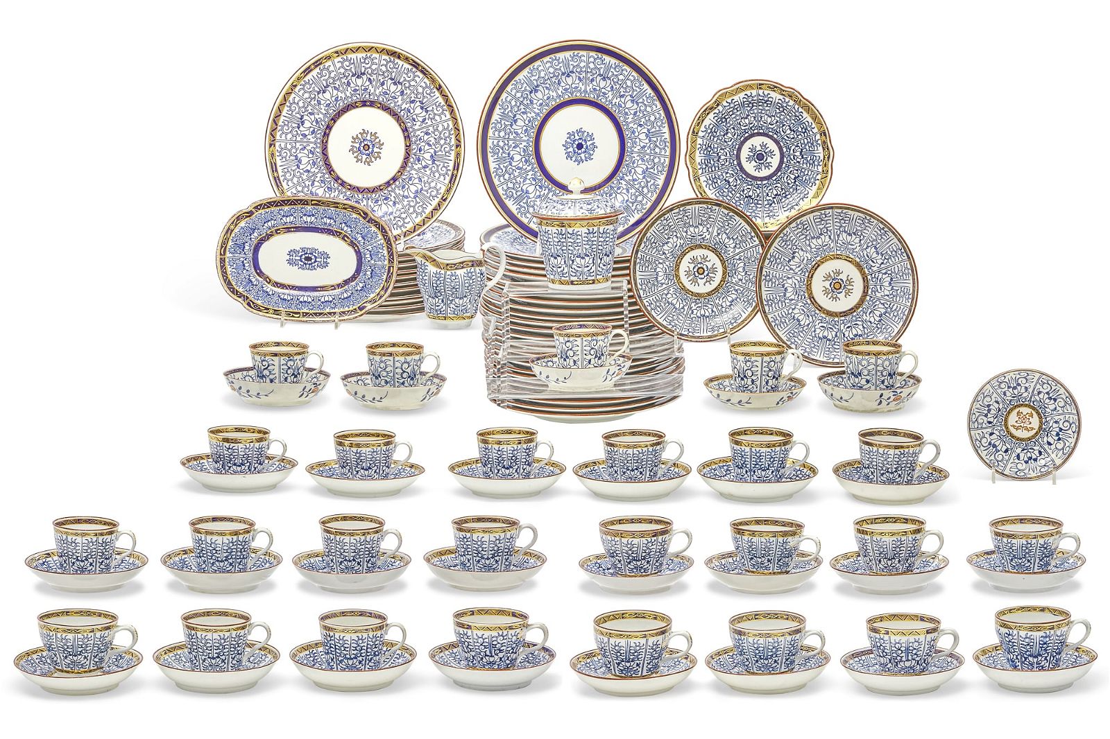 AN ASSEMBLED WORCESTER PORCELAIN