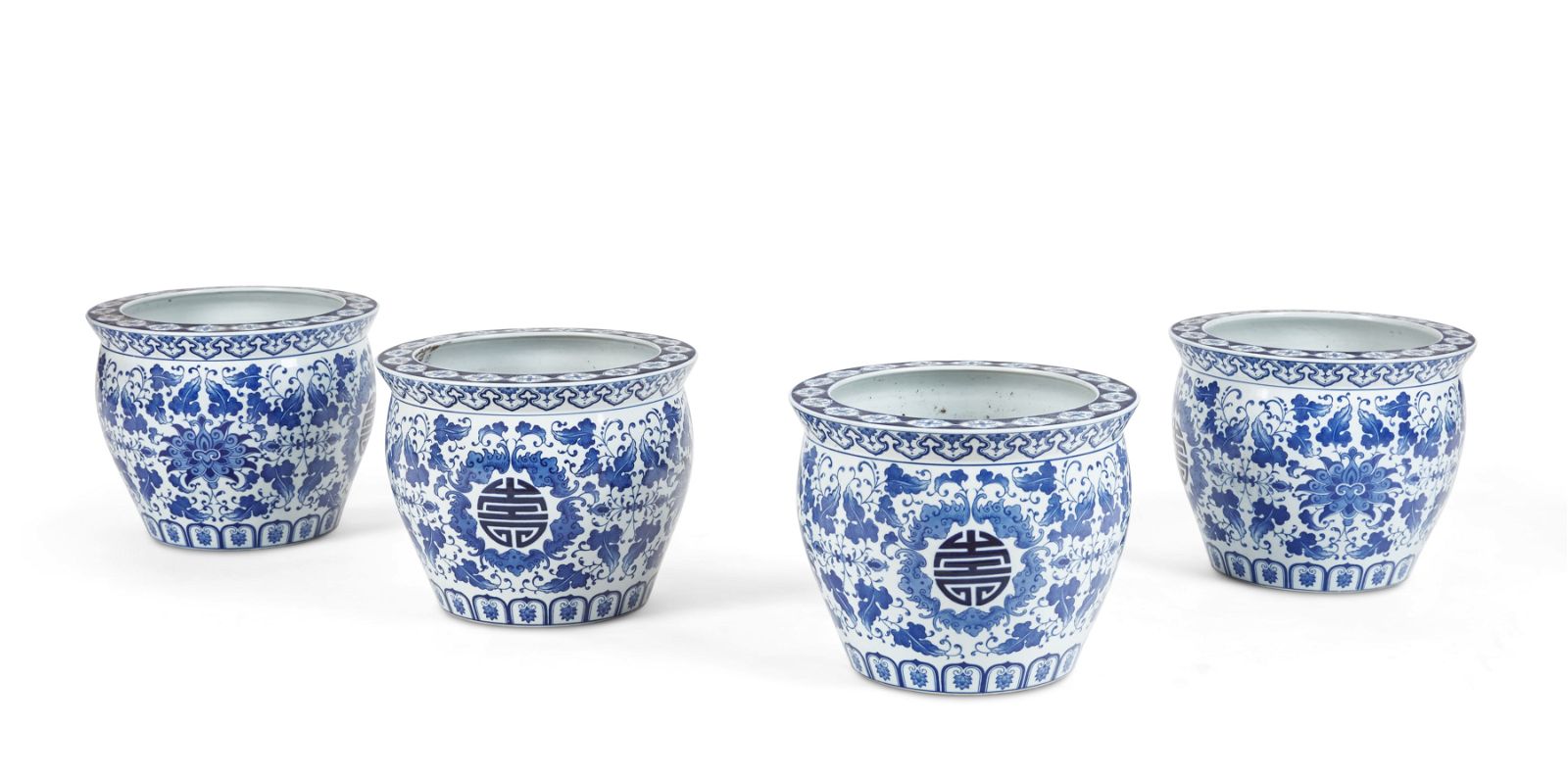 A SET OF FOUR CHINESE PORCELAIN