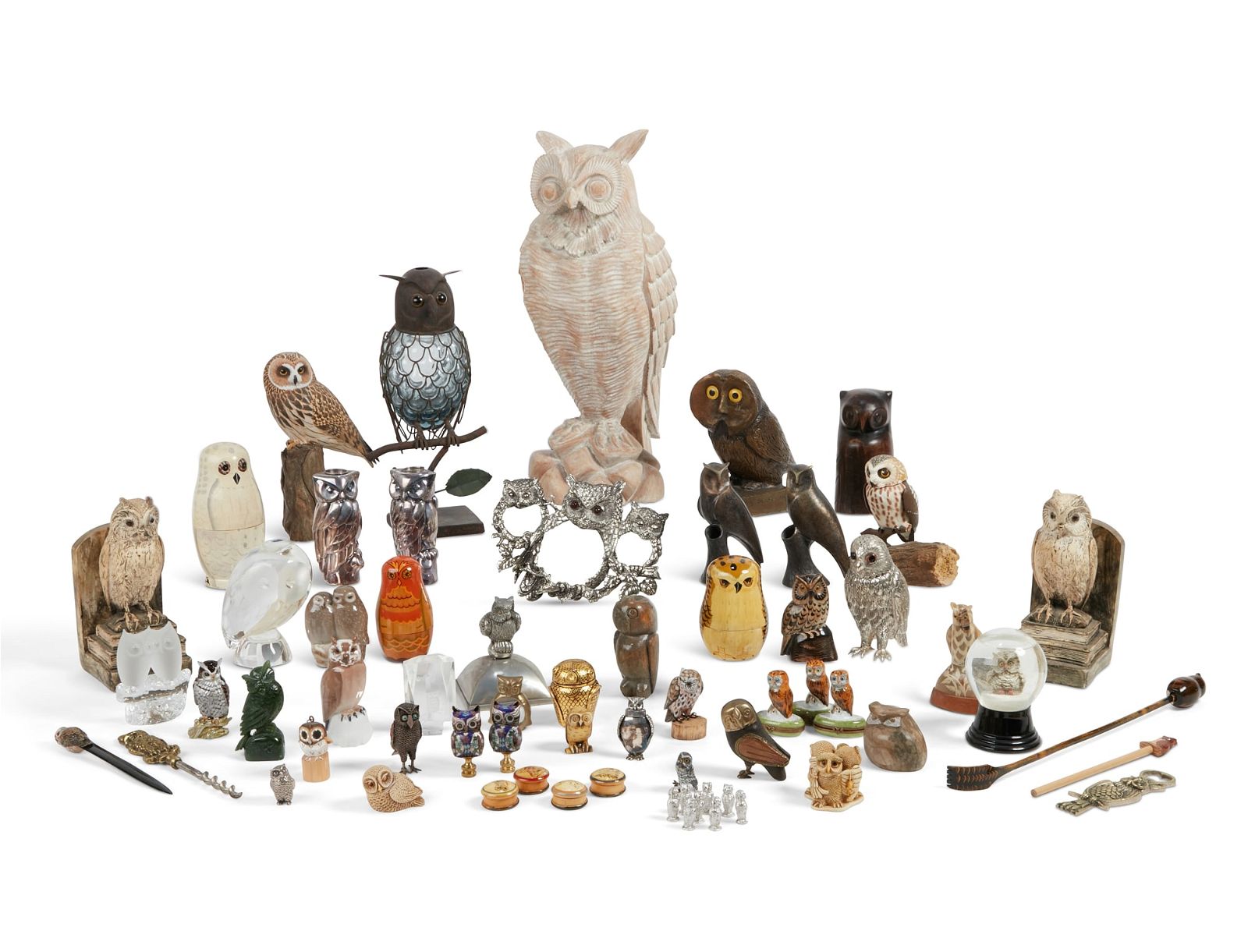 A COLLECTION OF OWL FORM MIXED MEDIA