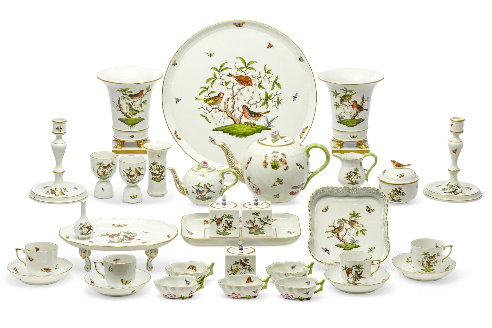 A COLLECTION OF HEREND PORCELAIN
