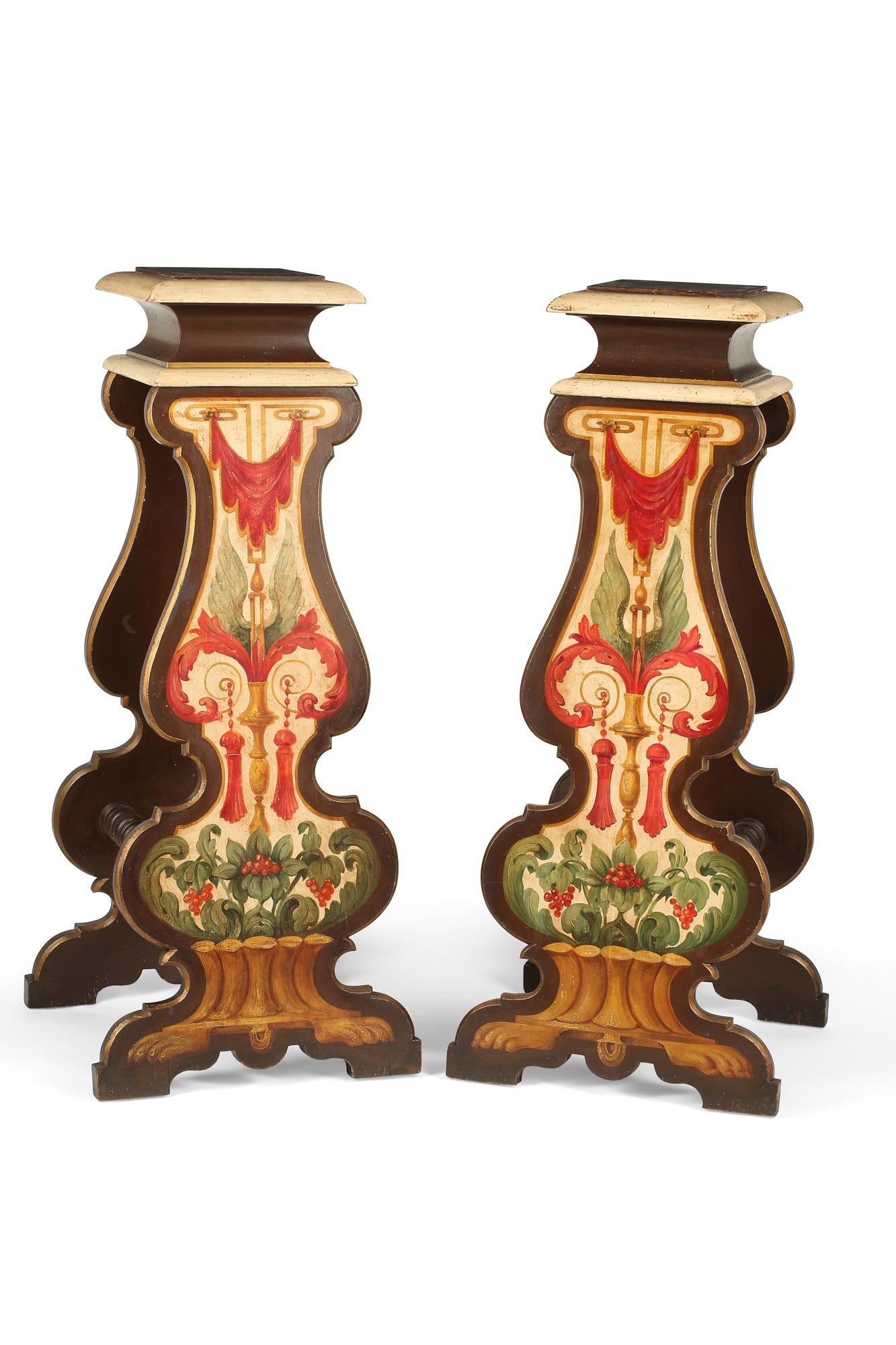 A PAIR OF ITALIAN BAROQUE STYLE