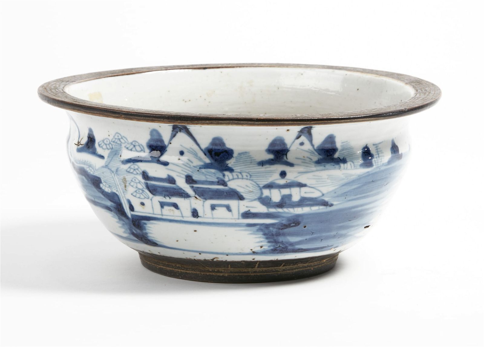 A CHINESE BLUE AND WHITE PORCELAIN