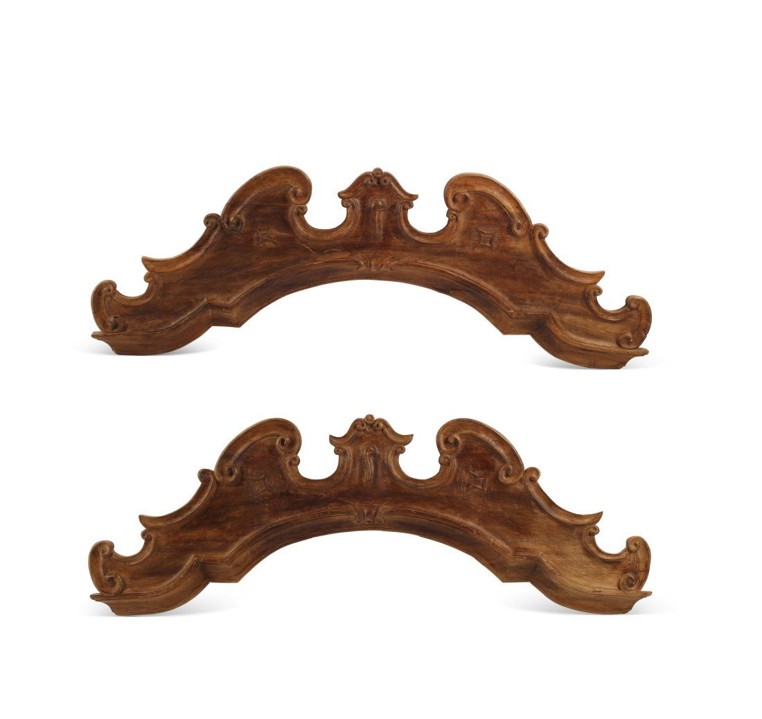 A PAIR OF ITALIAN BAROQUE STYLE