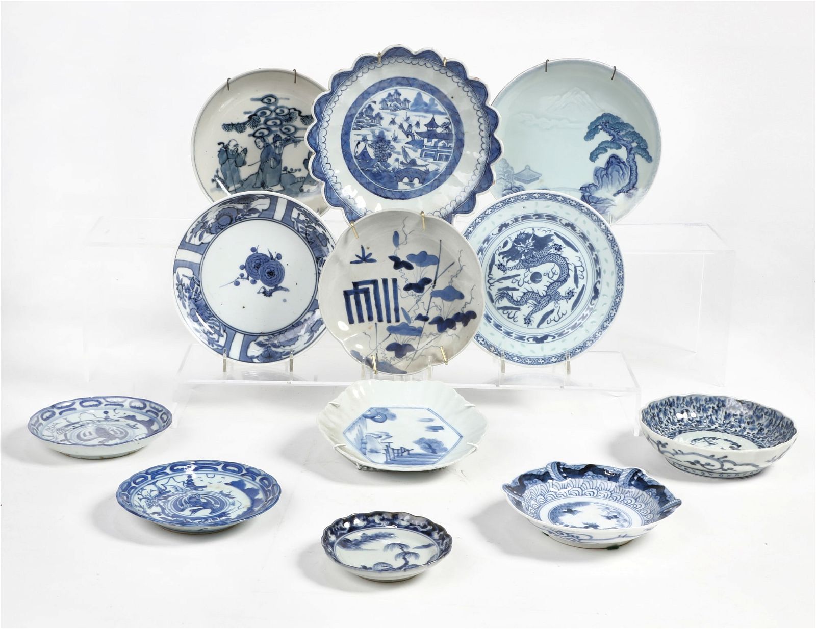 TWELVE JAPANESE BLUE AND WHITE