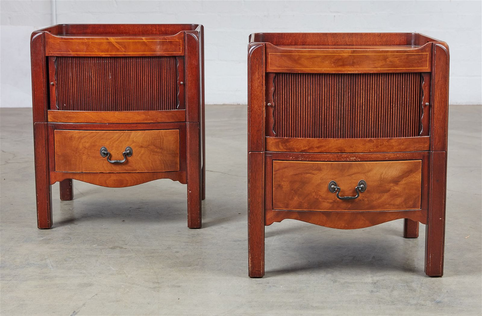 A PAIR OF BEACON HILL COLLECTION