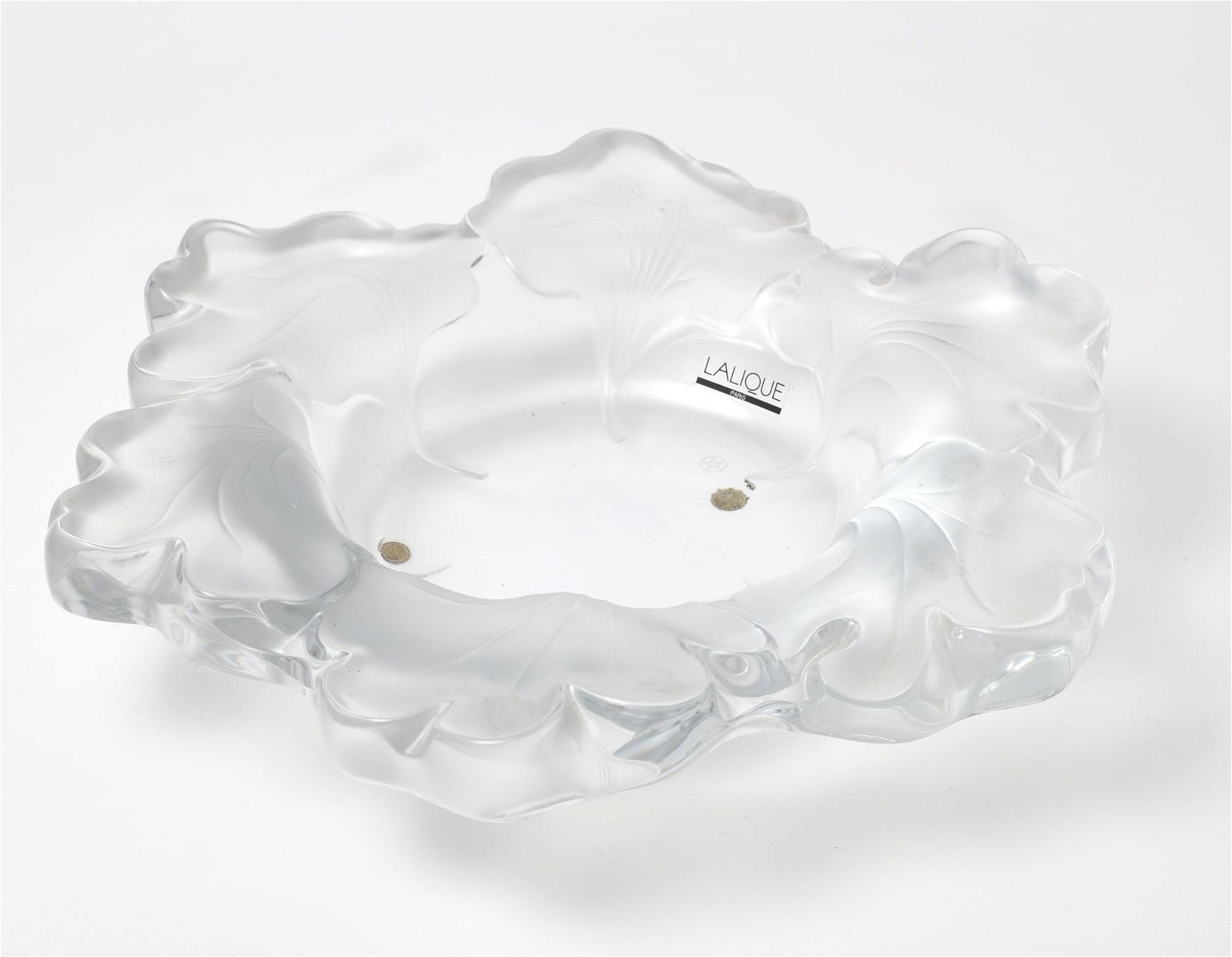A LALIQUE FROSTED AND CLEAR GLASS