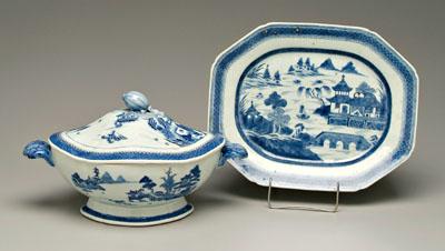 Two pieces Chinese export porcelain,