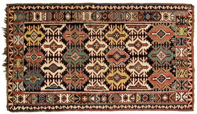 Kilim rug, rows of serrated diamonds