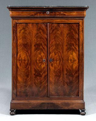 French Restoration mahogany cabinet,