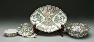 Five pieces famille rose porcelain  90d4b