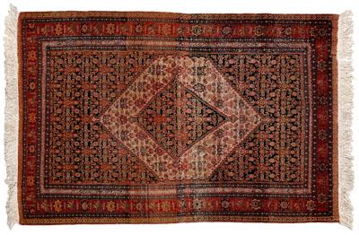 Senneh rug multiple central medallions 91277