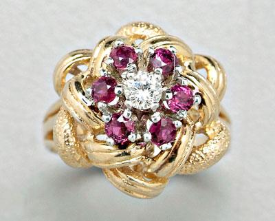 Diamond and ruby ring one round 912c8