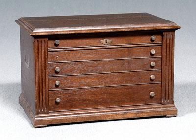 Oak silver chest, five finger-jointed