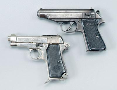 Two semi automatics pistols Beretta 9142a