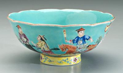 Chinese famille rose bowl slightly 91135