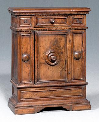 Italian Baroque walnut cabinet,