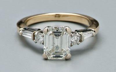 Lady's diamond engagement ring,