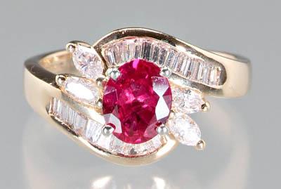 Lady s ruby and diamond ring centering 917ea