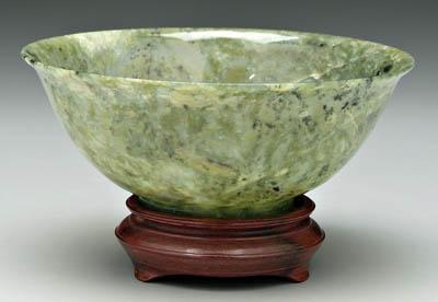 Chinese hardstone bowl, mottled green