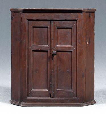 Diminutive hanging corner cupboard  91592