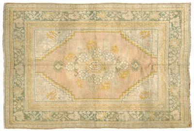 Oushak rug, serrated diamond central